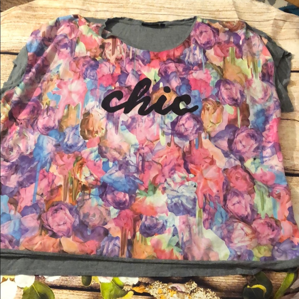☀️🏄‍♀️”Chic” T-shirt Shirt☀️🏄‍♀️